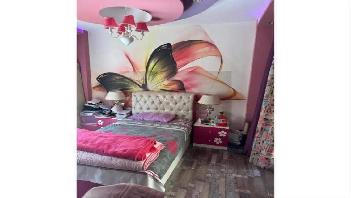 Luxury Apartment with 400 sqm and Private Garden