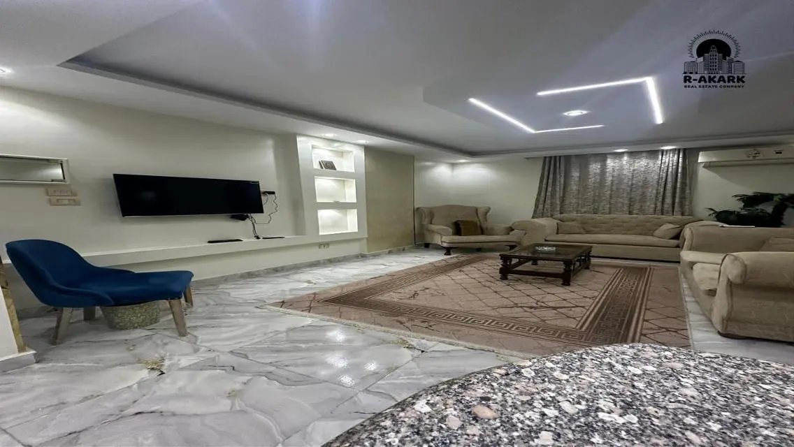 Luxury Apartment for Rent in the Heart of the City