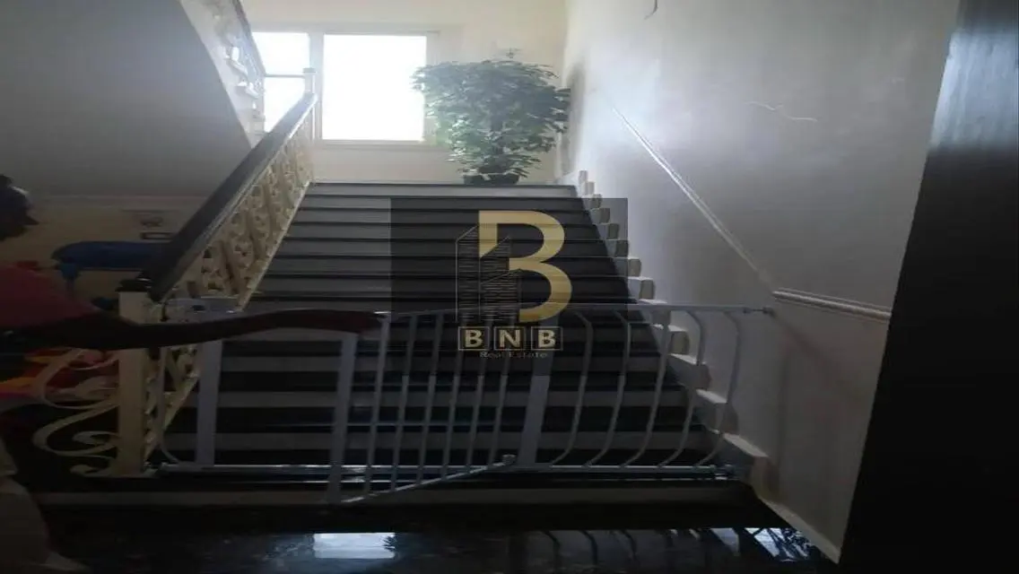 فيلا مستقلة رائعة مع جميع المزايا