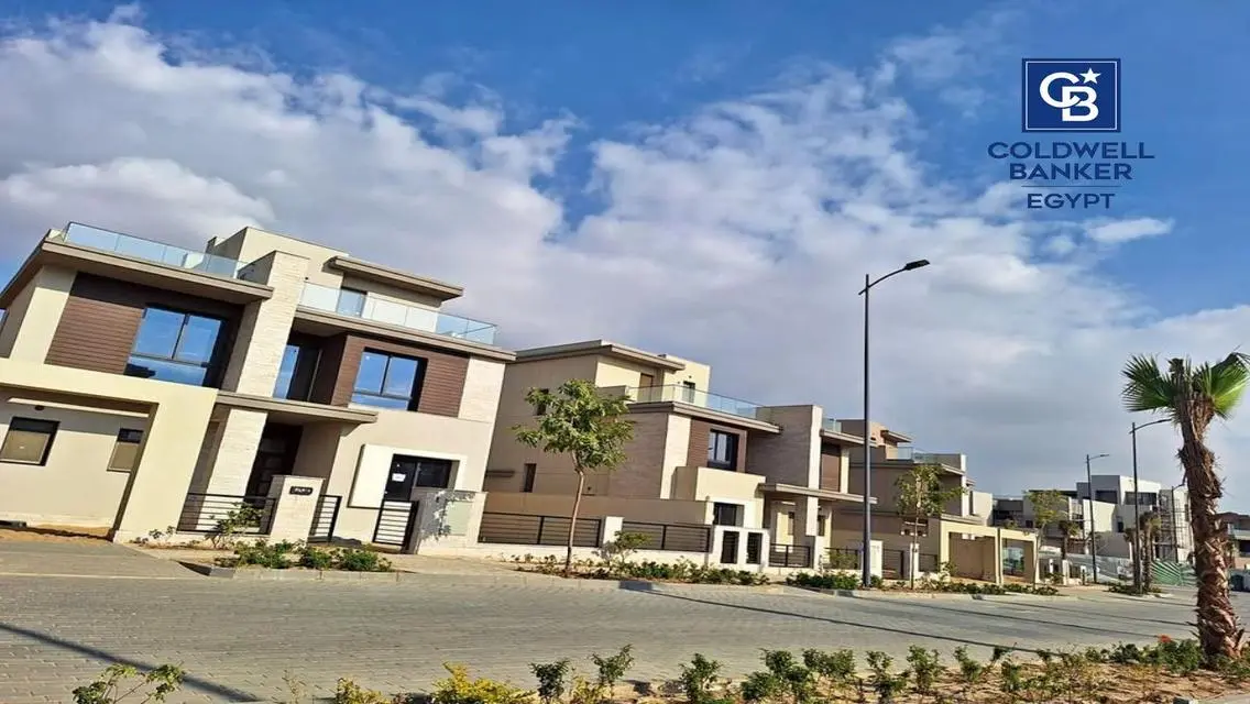 منزل فاخر مع إطلالة رائعة على البحيرات