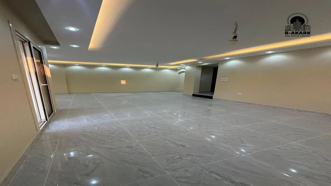 Luxury Apartment of 170 sqm in a Prime Location