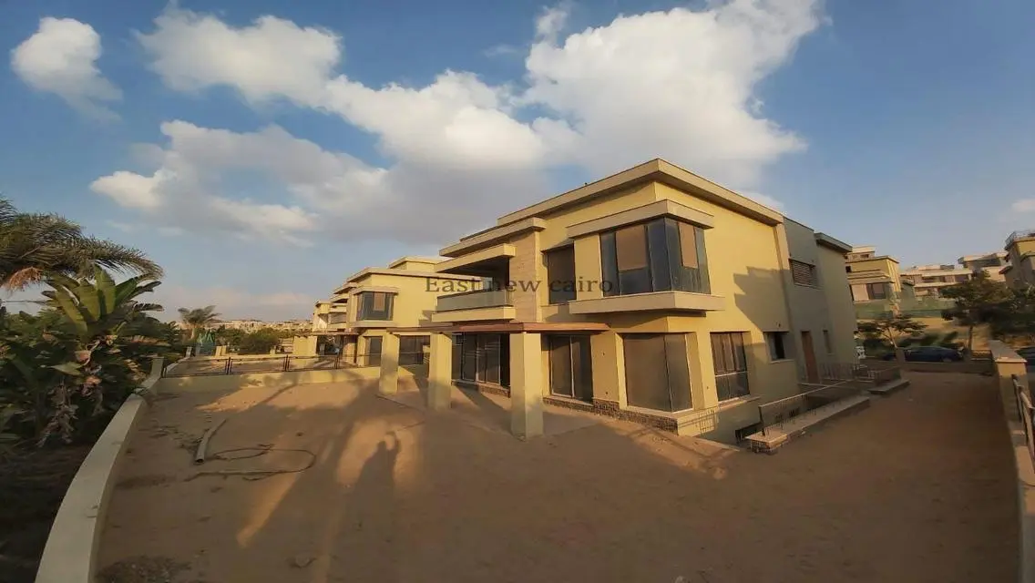 Luxurious Villa for Sale with Exceptional Space at 33 Million