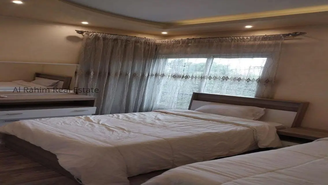 Luxurious Villa Located in the Heart of the City