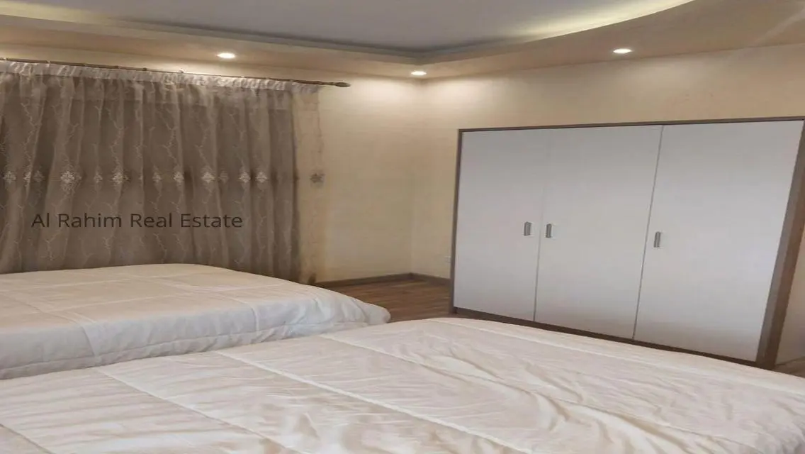 Luxurious Villa Located in the Heart of the City
