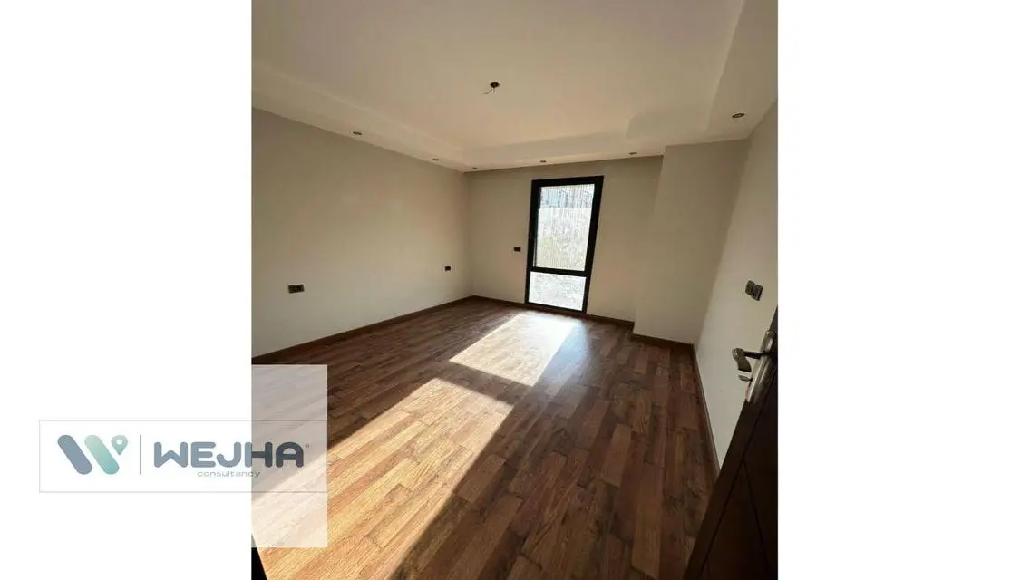شقة فاخرة للبيع في مشروع The Estates
