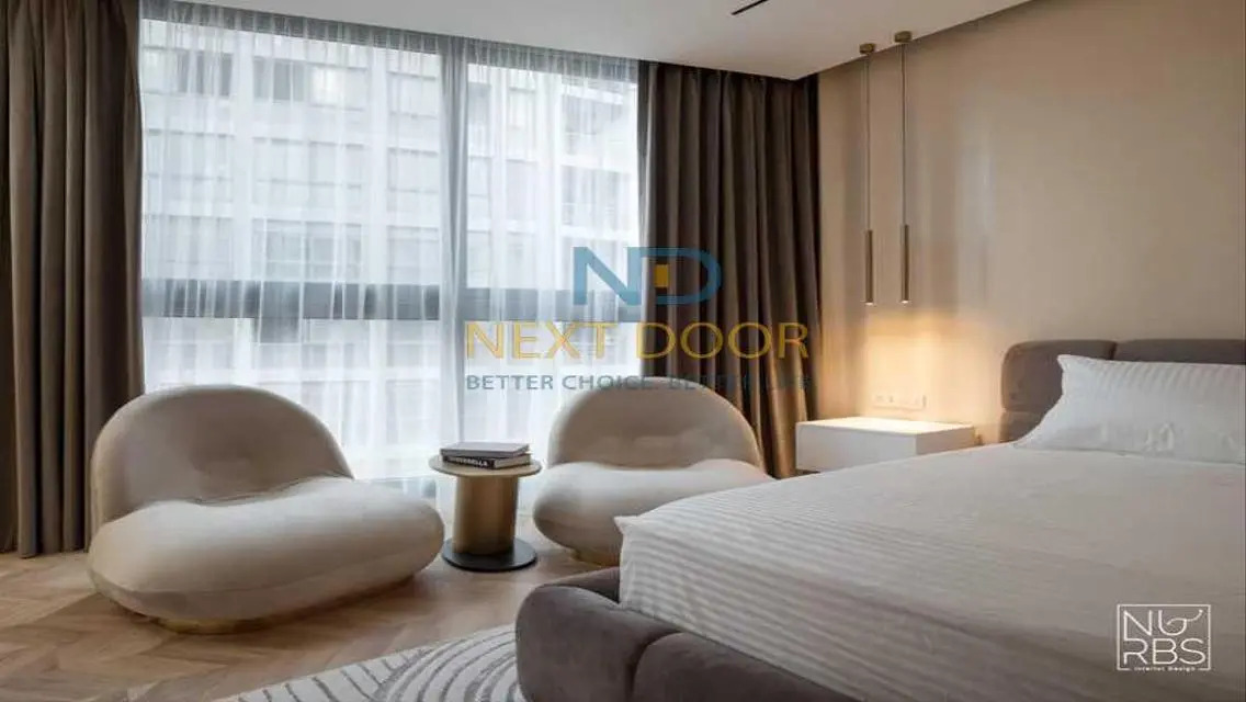 Luxury Apartment with Stunning City View
