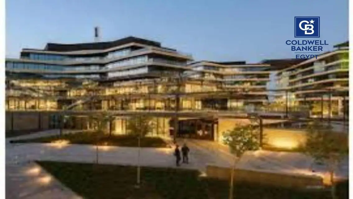 Modern Commercial Unit for Sale in the City Center