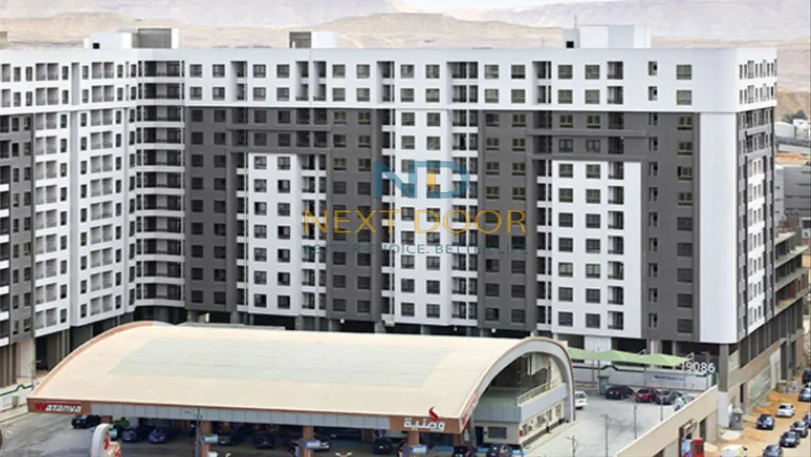 Luxury Apartment with Balcony and Security Services