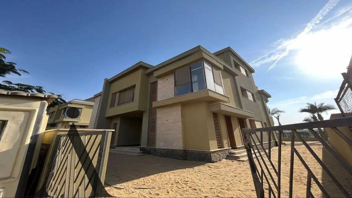 Exceptional Investment Opportunity: Luxury Villa for Sale