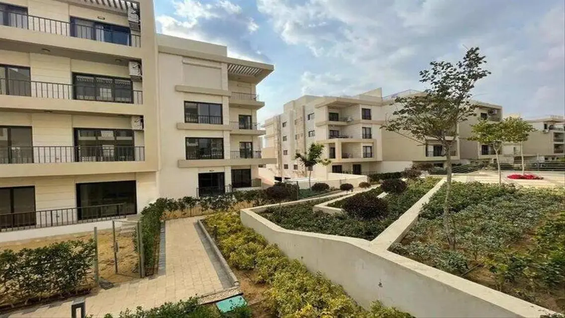 Luxury Apartment in Taj City - New Cairo