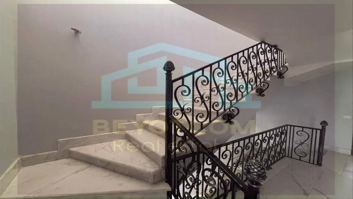 شقة فاخره تحتوي على جميع وسائل الراحة