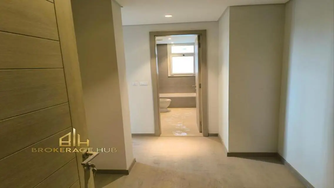 Luxury Apartment in Mina Mivida - 191 SQM