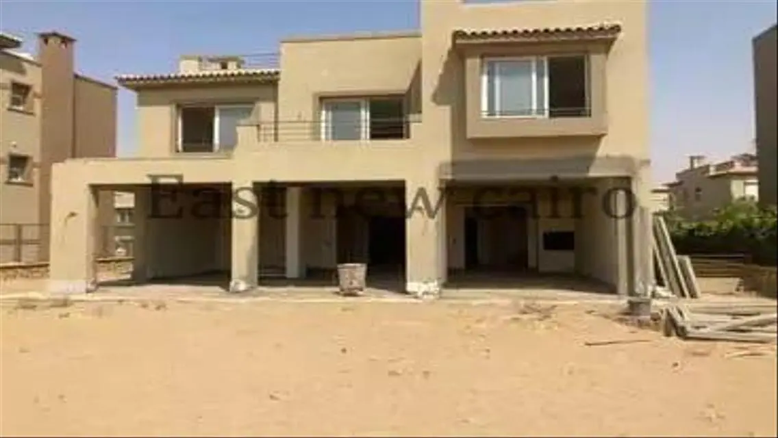 Luxury Villa for Sale in PK1 at 60,000,000