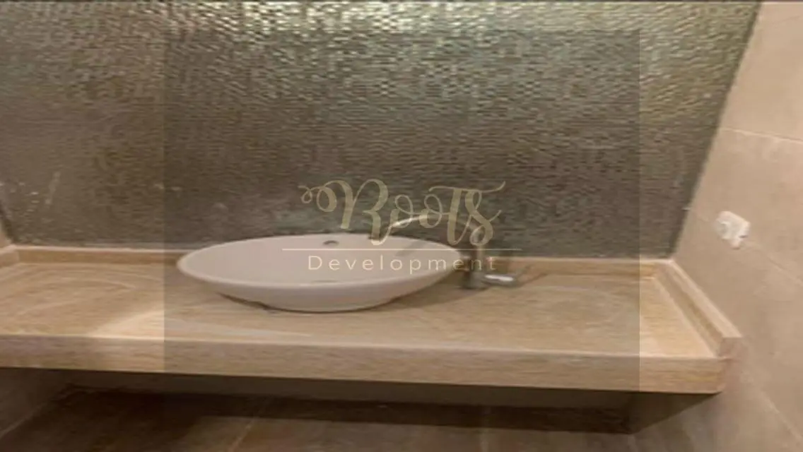 Stunning 196 sqm Apartment with Private Balcony