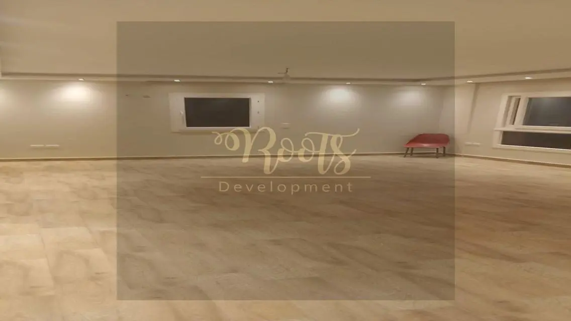 Stunning 196 sqm Apartment with Private Balcony