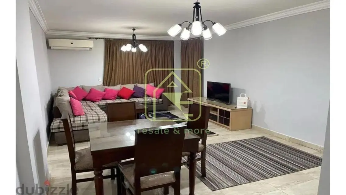 Luxury Apartment with Garden and Shared Pool
