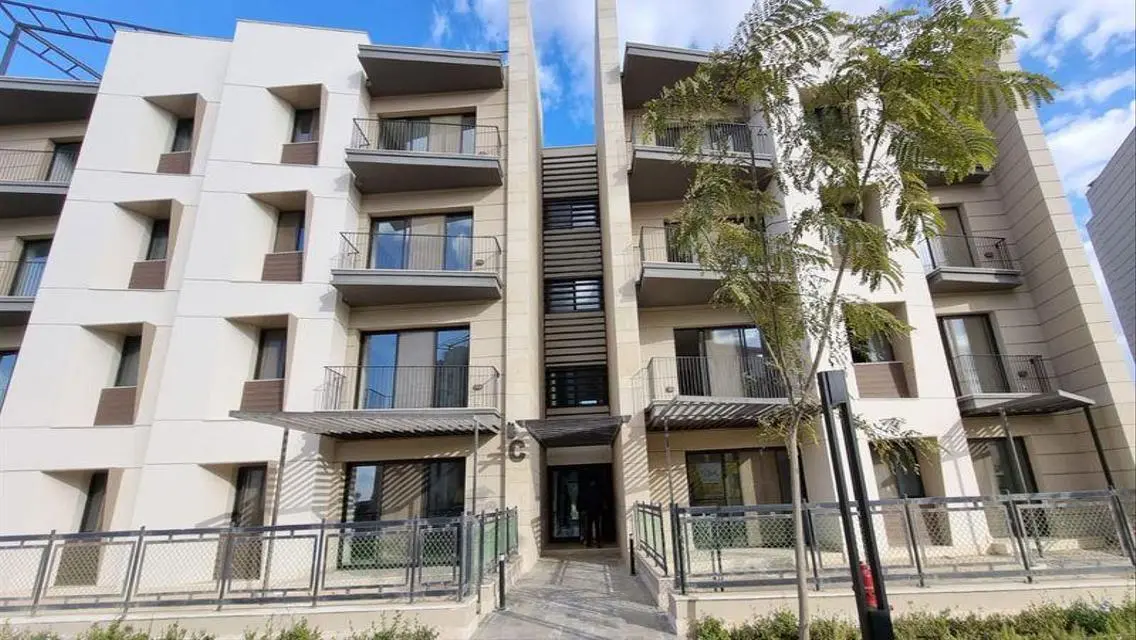 Luxury Apartment for Sale with Spacious Layout