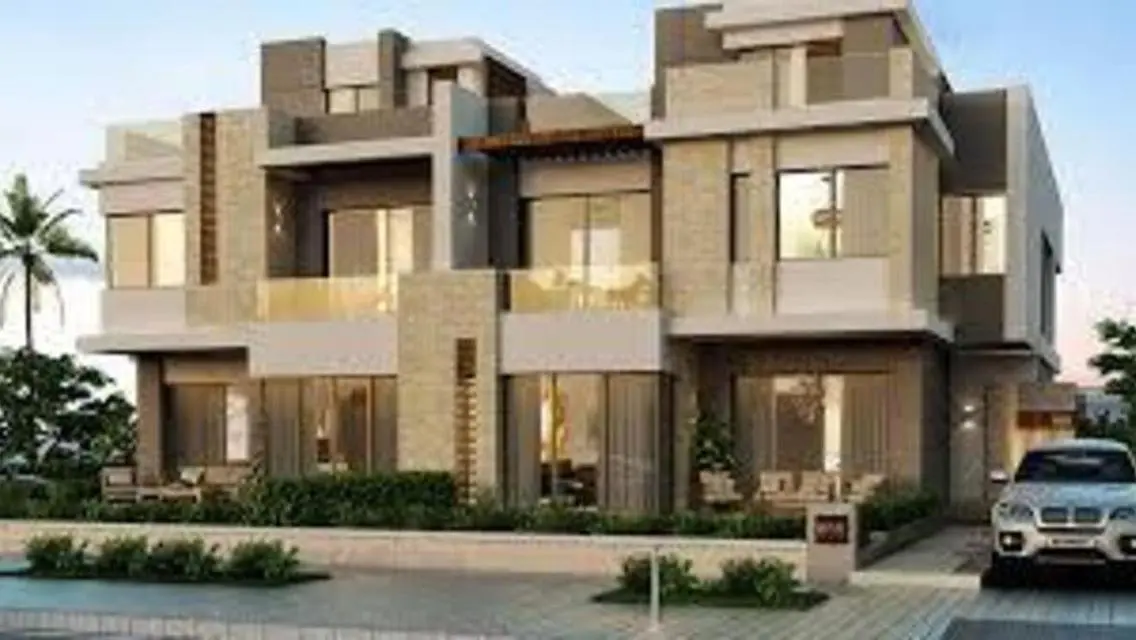 فيلا فاخرة مع مرافق مذهلة للبيع