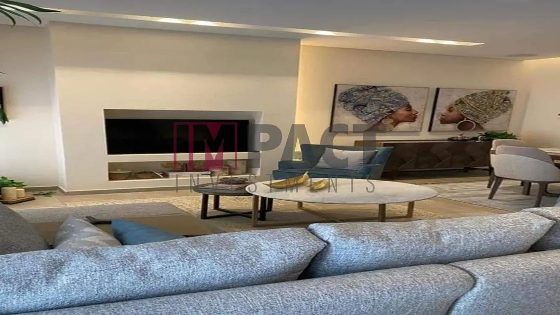 Luxury Villa for Sale with Spacious Design and Amenities