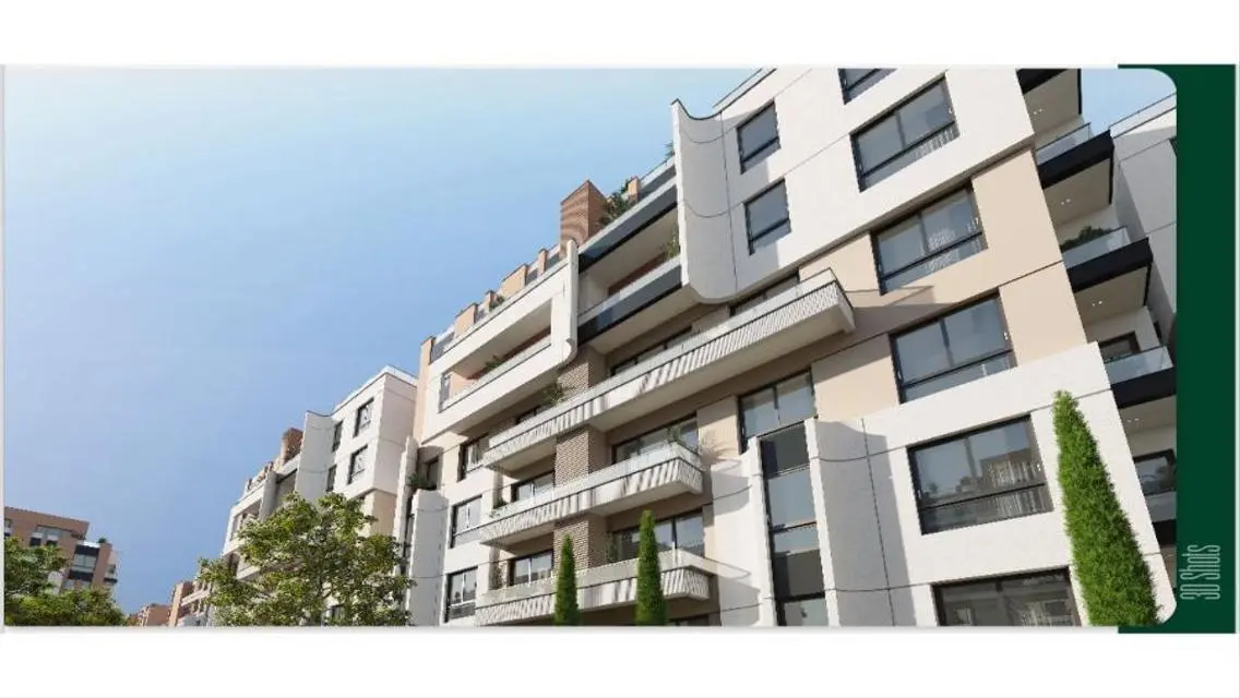 شقة رائعة في HDB-8 للبيع