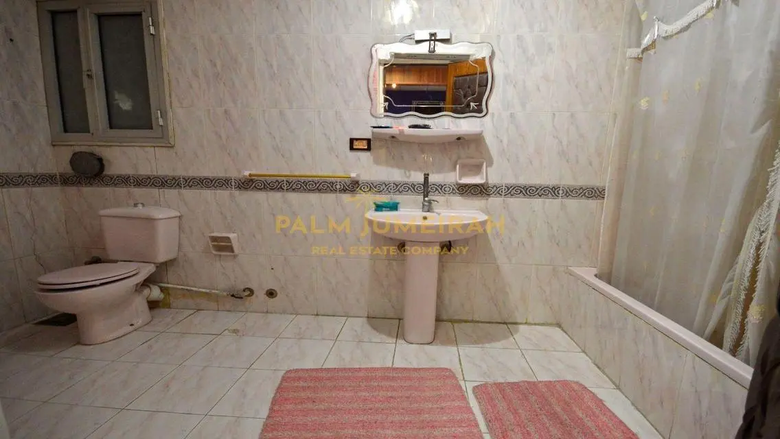 Luxury Apartment in Palm Jumeirah - Investment Opportunity