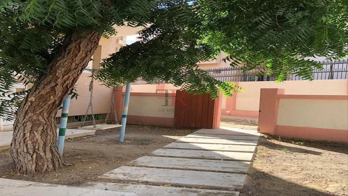 Luxury Apartment in Prime Location with Balcony and Stunning View