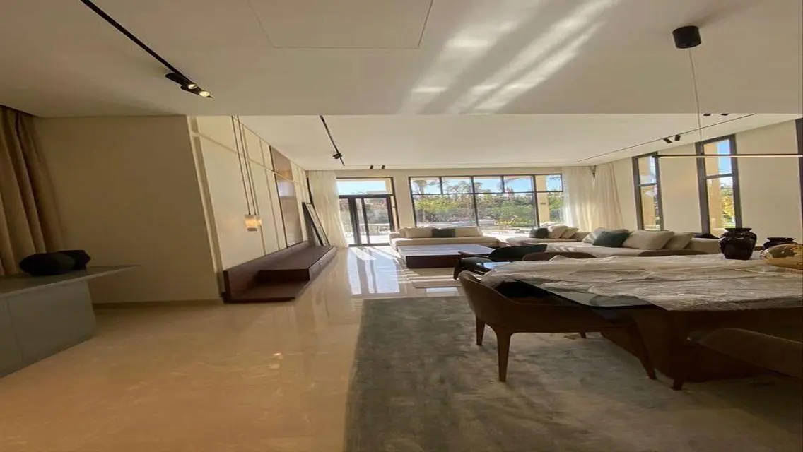 Luxurious Apartment in the City Center