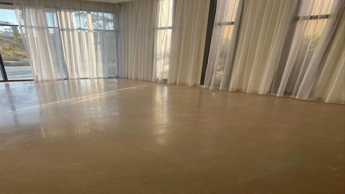 Luxurious Apartment in the City Center