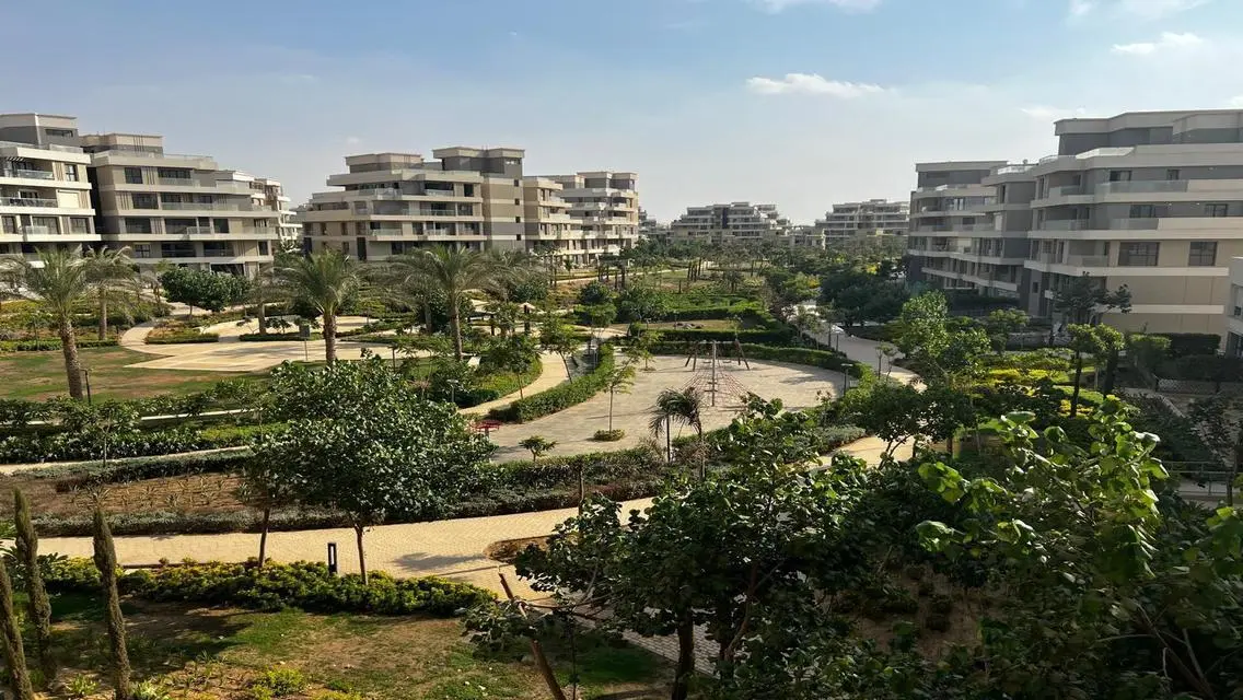فيلا رائعة  من 3 غرف نوم مع مسبح خاص وحديقة