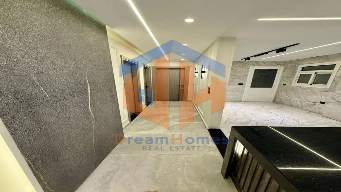 Luxury Apartment for Sale in B11 - 96-2-2