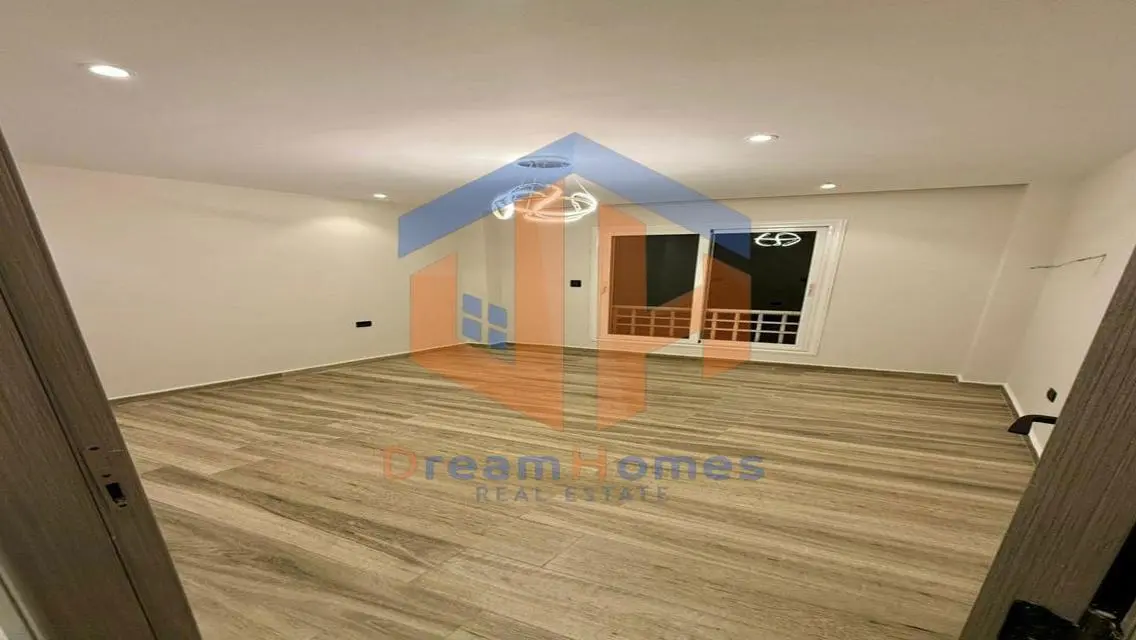 Luxury Apartment for Sale in B11 - 96-2-2