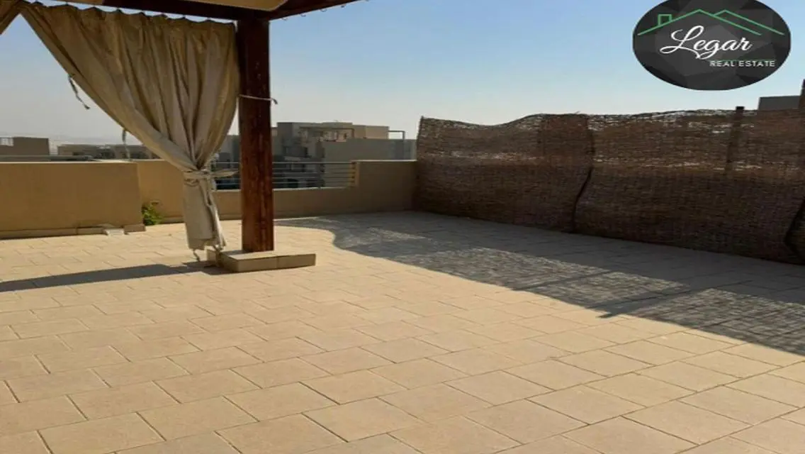 Luxury Apartment in Palm Parks with All Amenities