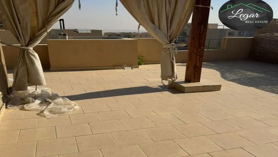 Luxury Apartment in Palm Parks with All Amenities