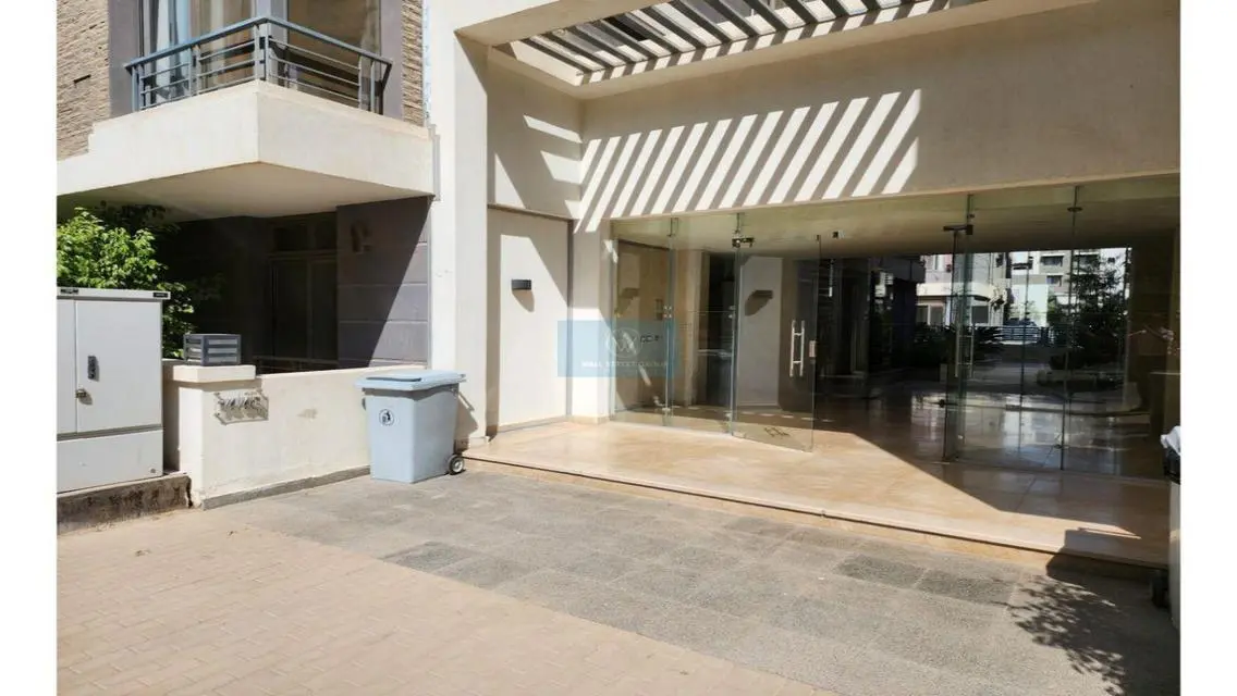 Luxury Apartment for Sale - 400 Square Meters