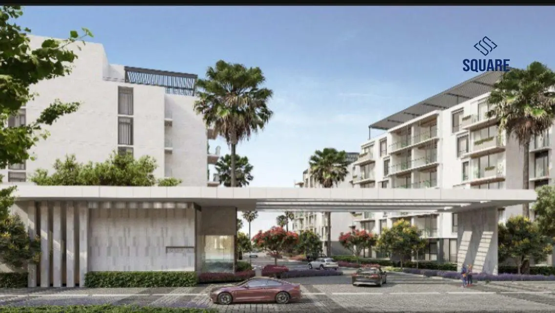 Luxury Villa with Stunning Views and Various Amenities