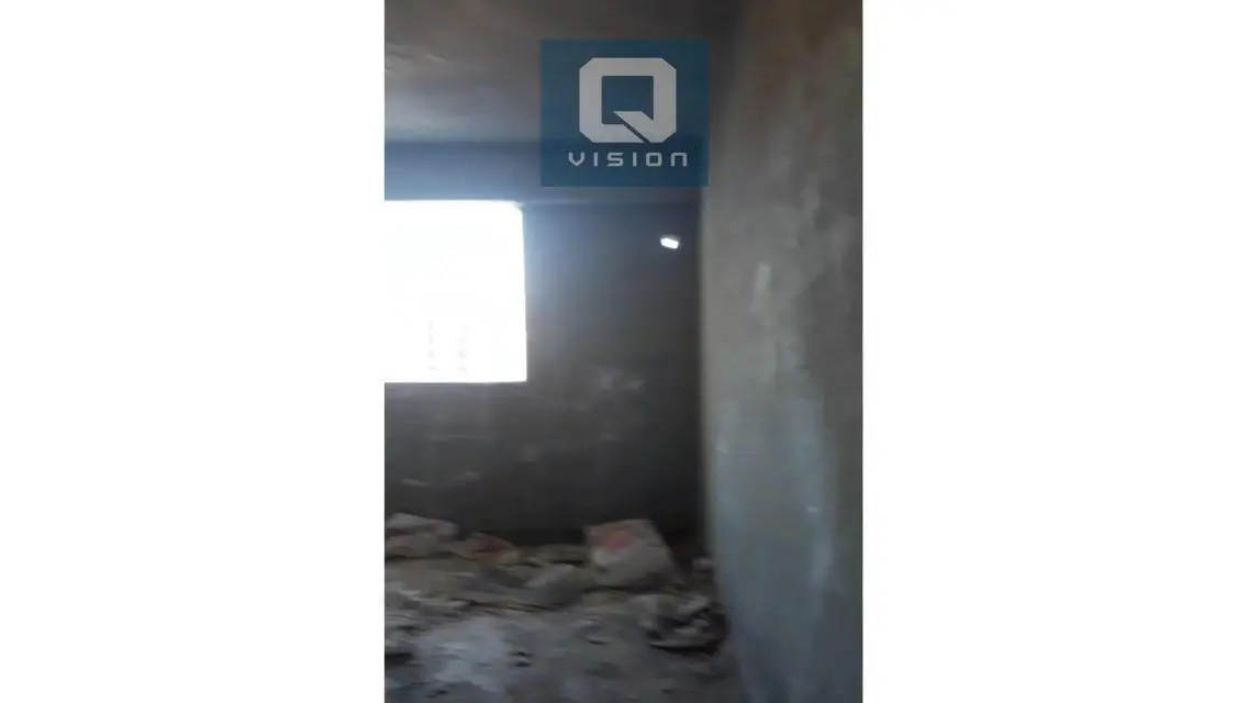 شقة فاخرة مع شرفة للبيع في Q-Vision