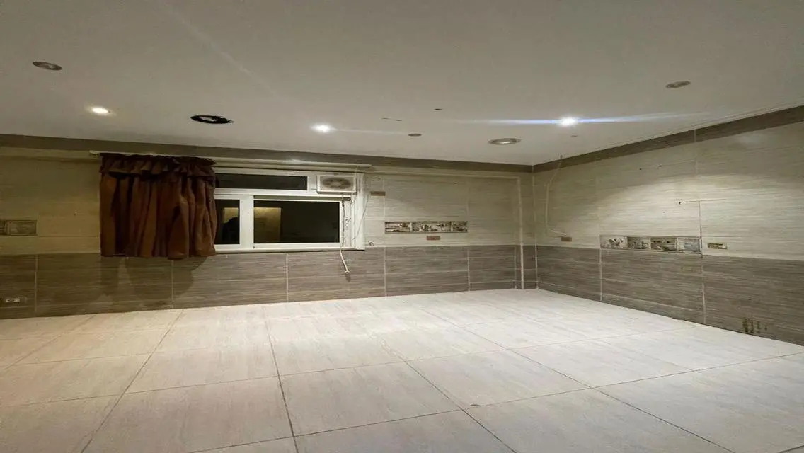 Luxurious 3-Bedroom Apartment with Balcony