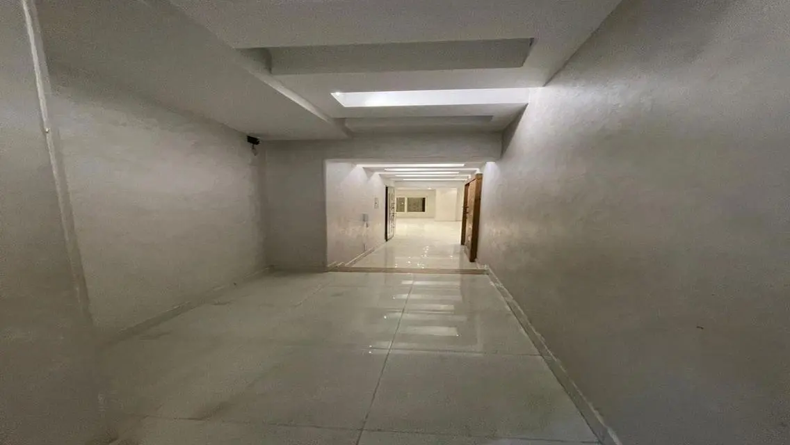 Luxurious 3-Bedroom Apartment with Balcony