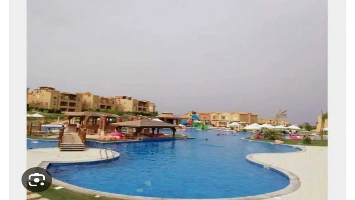 شقة فاخرة بإطلالة على المعلم الرئيسي في Aqua Park