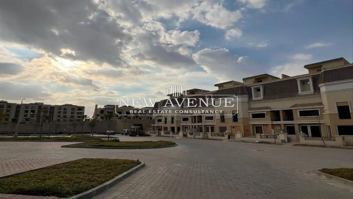 Luxury Apartment for Sale, 295 Meters in the Heart of the City