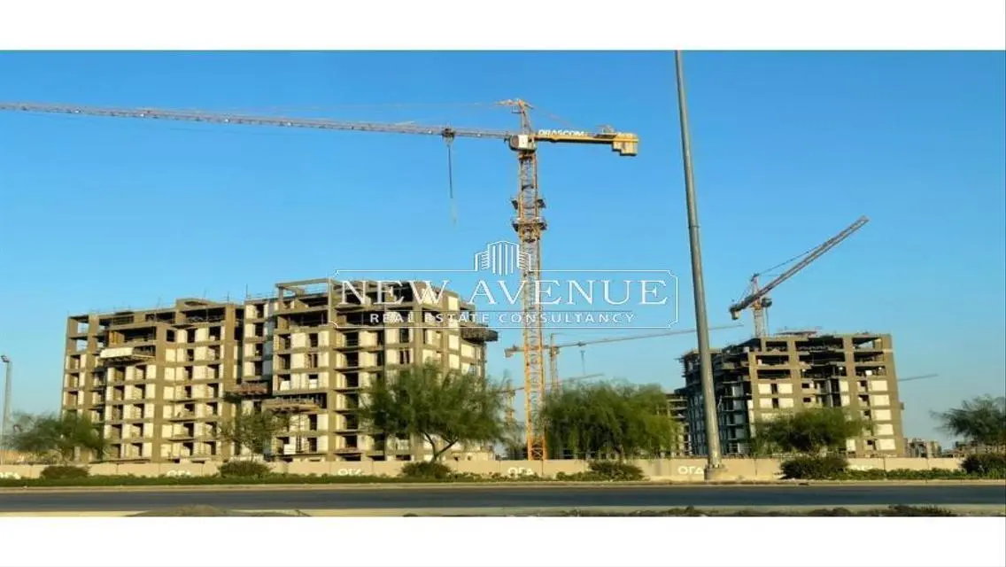 شقة رائعة 2 غرفة نوم للإيجار overlooking معلم رئيسي