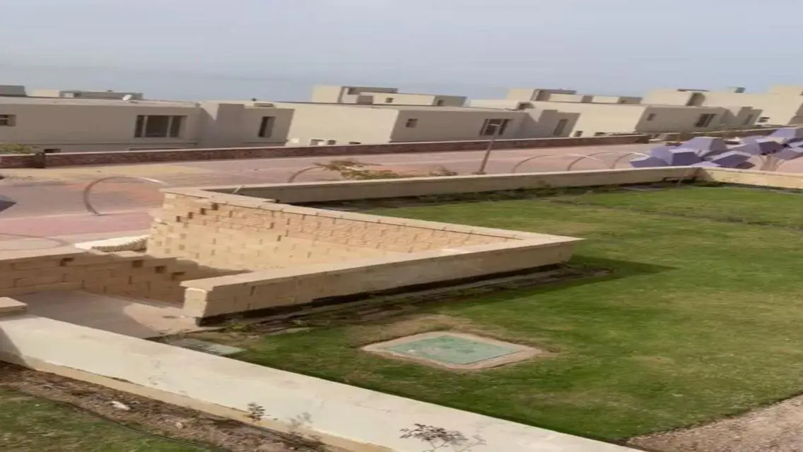 شقة فاخرة ذات إطلالة جميلة في موقع متميز