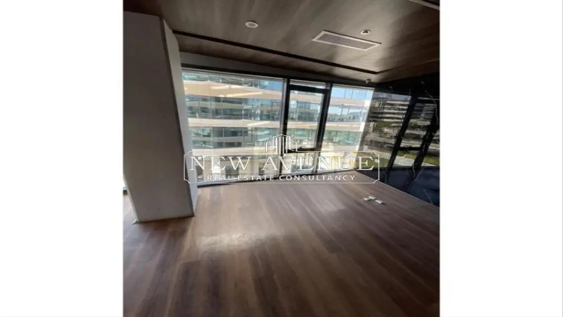 Stylish 160 Square Meter Apartment for Sale in the City Center