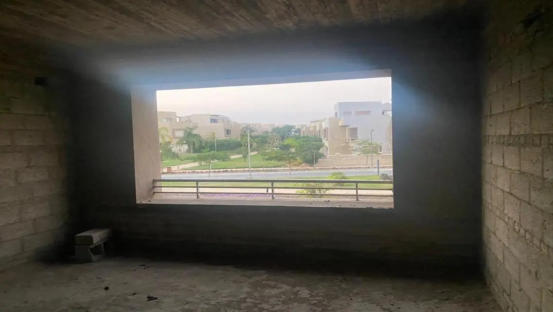 Luxury House for Sale with Private Garden and Spacious Area