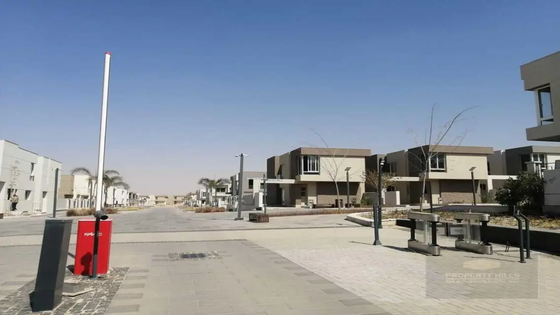 فيلا رائعة للبيع في القارّة الغربية