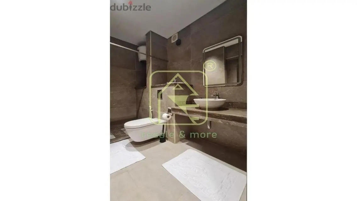 Luxurious Apartment with Spacious Layout for Sale at a Great Price