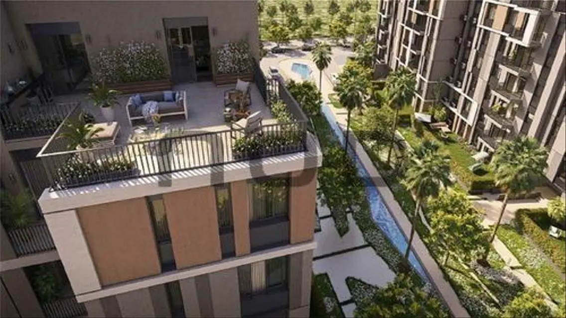 Luxury Apartment in Downtown with 250m Space