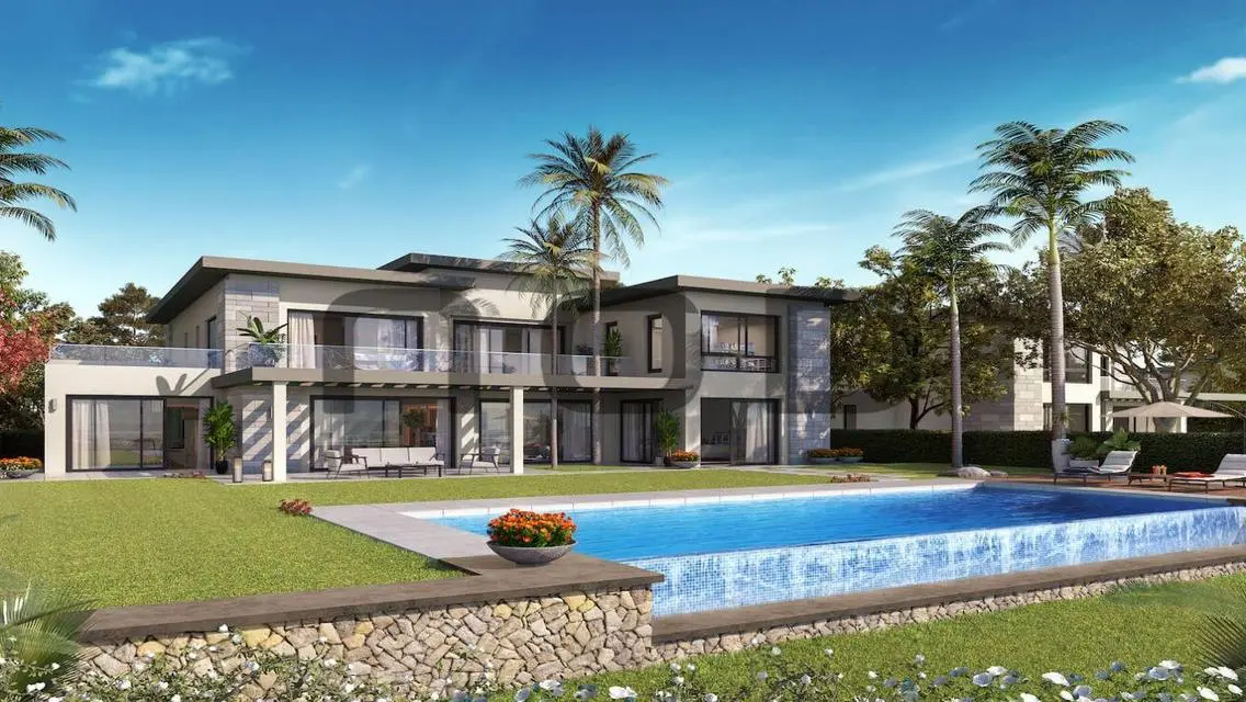 Luxury Apartment in Downtown with 250m Space