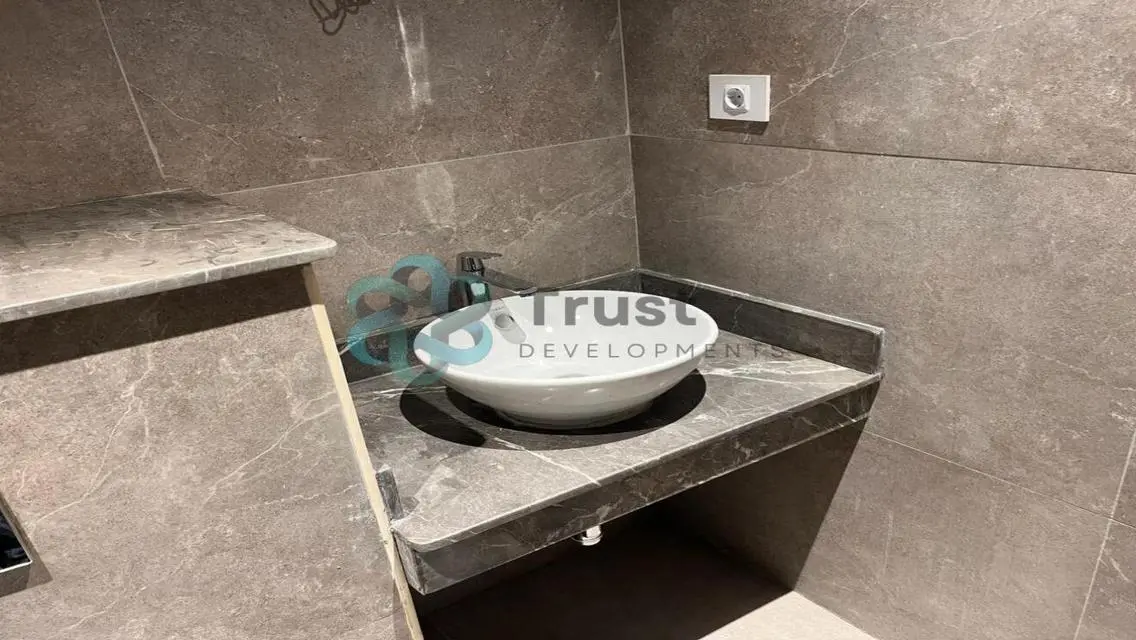 Luxury Apartment with Ample Space and Amenities