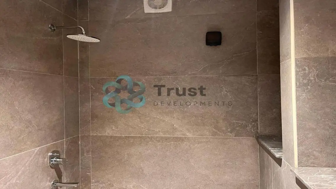 Luxury Apartment with Ample Space and Amenities